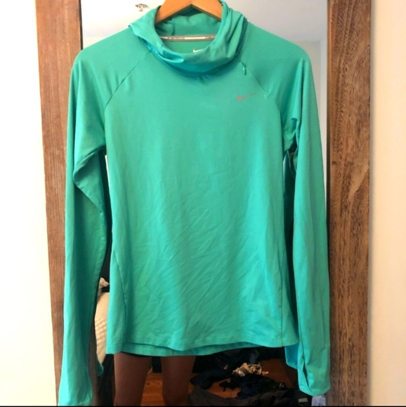 NIKE Element Green Dri-fit Running Hoodie - Picture 1 of 5